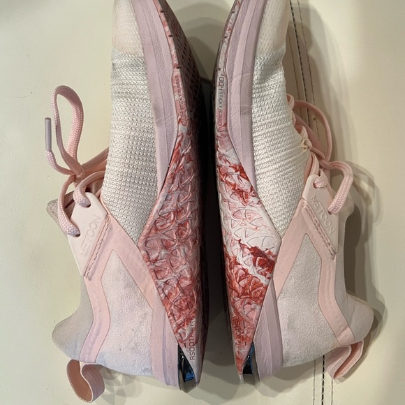 Nike Metcon Flyknit 3 'Echo Pink' - Picture 6 of 9